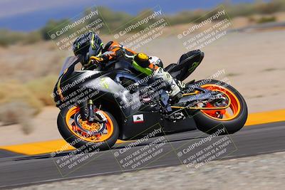 media/Oct-08-2022-SoCal Trackdays (Sat) [[1fc3beec89]]/Turn 16 (125pm)/